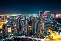 الخليج التجاري في دبي منطقة عصرية للسكن والاستثمار